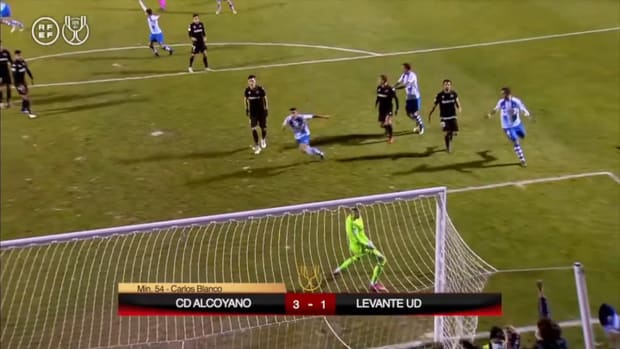 Carlos Blanco’s incredible free-kick strike vs Levante